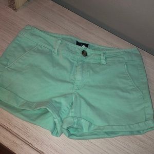 Turquoise casual shorts